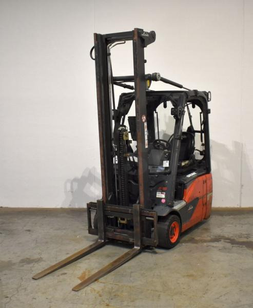 Linde E 16 C EVO 386-02 - Chariot élévateur électrique: photos 1 Linde E 16 C EVO 386-02 - Chariot élévateur électrique: photos 1