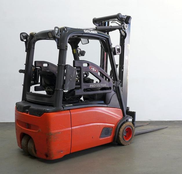 Linde E 18 L 386 - Chariot élévateur électrique: photos 2 Linde E 18 L 386 - Chariot élévateur électrique: photos 2