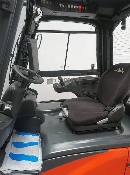 Linde E 20 PH EVO 386-02 - Chariot élévateur électrique: photos 4 Linde E 20 PH EVO 386-02 - Chariot élévateur électrique: photos 4