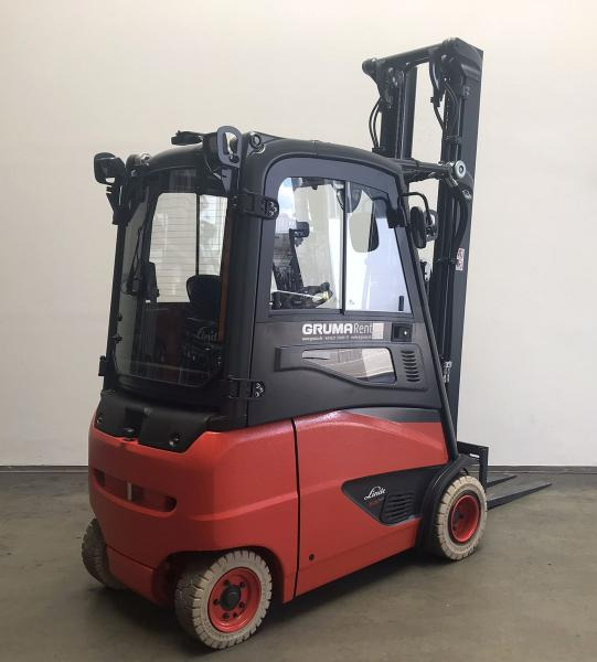 Linde E 20 PH EVO 386-02 - Chariot élévateur électrique: photos 2 Linde E 20 PH EVO 386-02 - Chariot élévateur électrique: photos 2