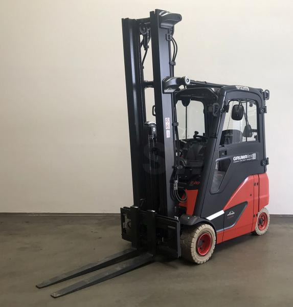 Linde E 20 PH EVO 386-02 - Chariot élévateur électrique: photos 1 Linde E 20 PH EVO 386-02 - Chariot élévateur électrique: photos 1