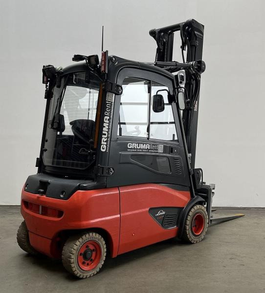 Linde E 20 PL EVO 386-02 - Chariot élévateur électrique: photos 2 Linde E 20 PL EVO 386-02 - Chariot élévateur électrique: photos 2