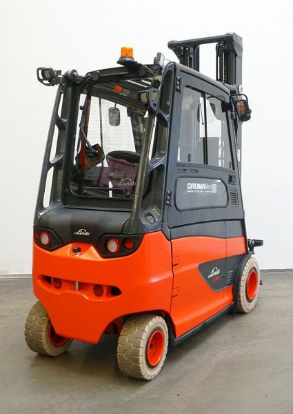 Linde E 30/600 HL 387 - Chariot élévateur électrique: photos 2 Linde E 30/600 HL 387 - Chariot élévateur électrique: photos 2