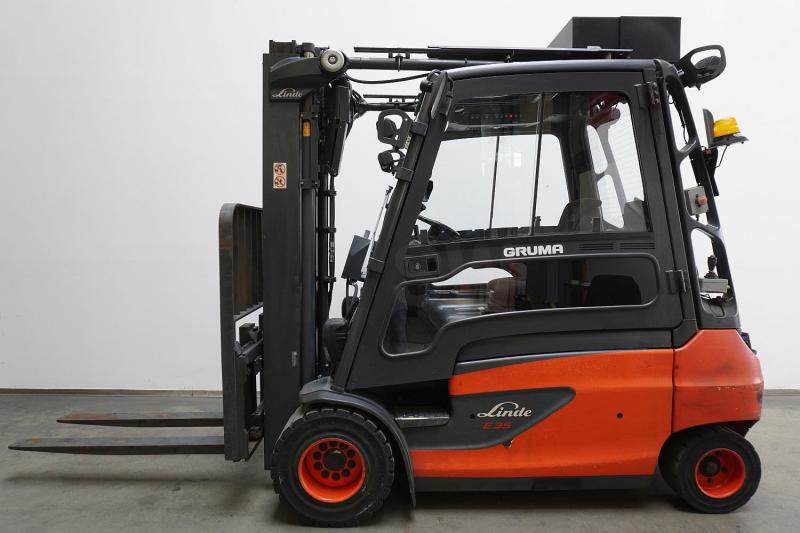 Linde E 35 L 387 - Chariot élévateur électrique: photos 4 Linde E 35 L 387 - Chariot élévateur électrique: photos 4