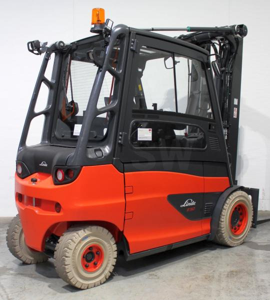 Linde E 50 HL 388 - Chariot élévateur électrique: photos 2 Linde E 50 HL 388 - Chariot élévateur électrique: photos 2