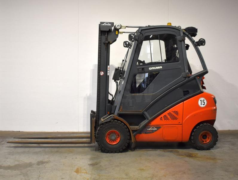 Linde H 35 T EVO 393-02 - Chariot élévateur à gaz: photos 4 Linde H 35 T EVO 393-02 - Chariot élévateur à gaz: photos 4
