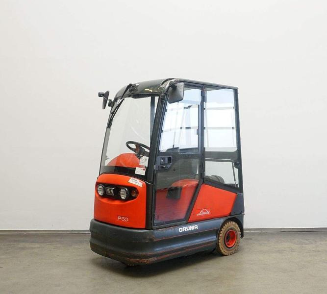 Linde P 60 Z 126 - Chariot tracteur: photos 1 Linde P 60 Z 126 - Chariot tracteur: photos 1