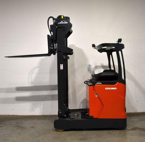 Linde R 16 1120 - Chariot à mât rétractable: photos 5 Linde R 16 1120 - Chariot à mât rétractable: photos 5