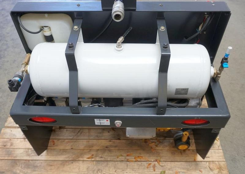 LINDE Kompressor für Druckluftbremsanlage Linde P 50 - Pièces de rechange pour Chariot tracteur: photos 4 LINDE Kompressor für Druckluftbremsanlage Linde P 50 - Pièces de rechange pour Chariot tracteur: photos 4