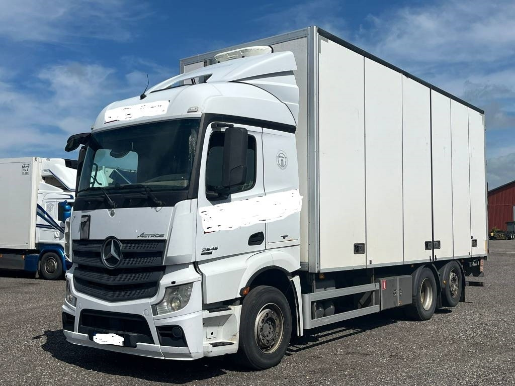 Mercedes-Benz MERCEDES-BENZ 963-0-C serie nr 9823 - Camion fourgon: photos 1 Mercedes-Benz MERCEDES-BENZ 963-0-C serie nr 9823 - Camion fourgon: photos 1