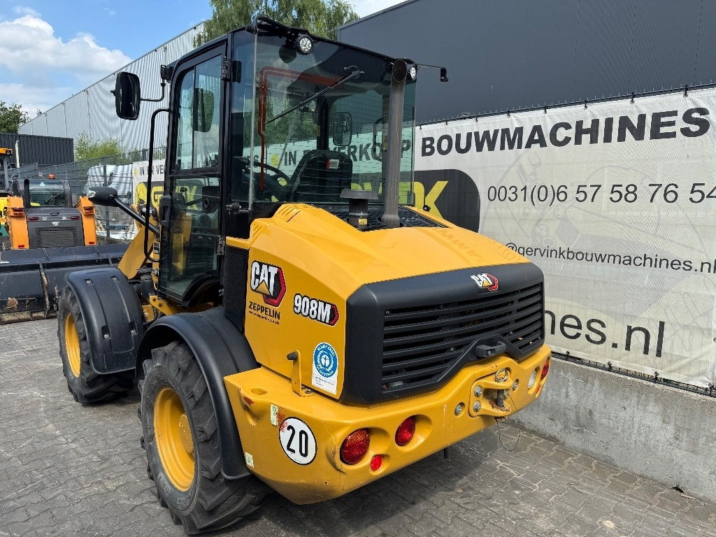 CAT 908 M - Chargeuse sur pneus: photos 2 CAT 908 M - Chargeuse sur pneus: photos 2