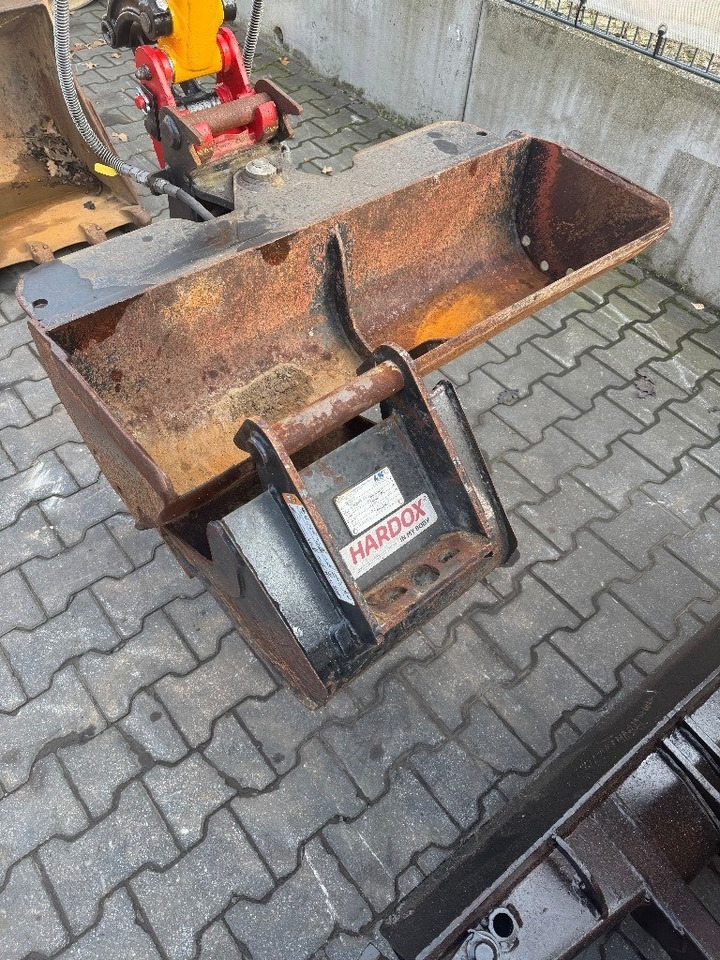 JCB 8018 - Mini pelle: photos 4 JCB 8018 - Mini pelle: photos 4