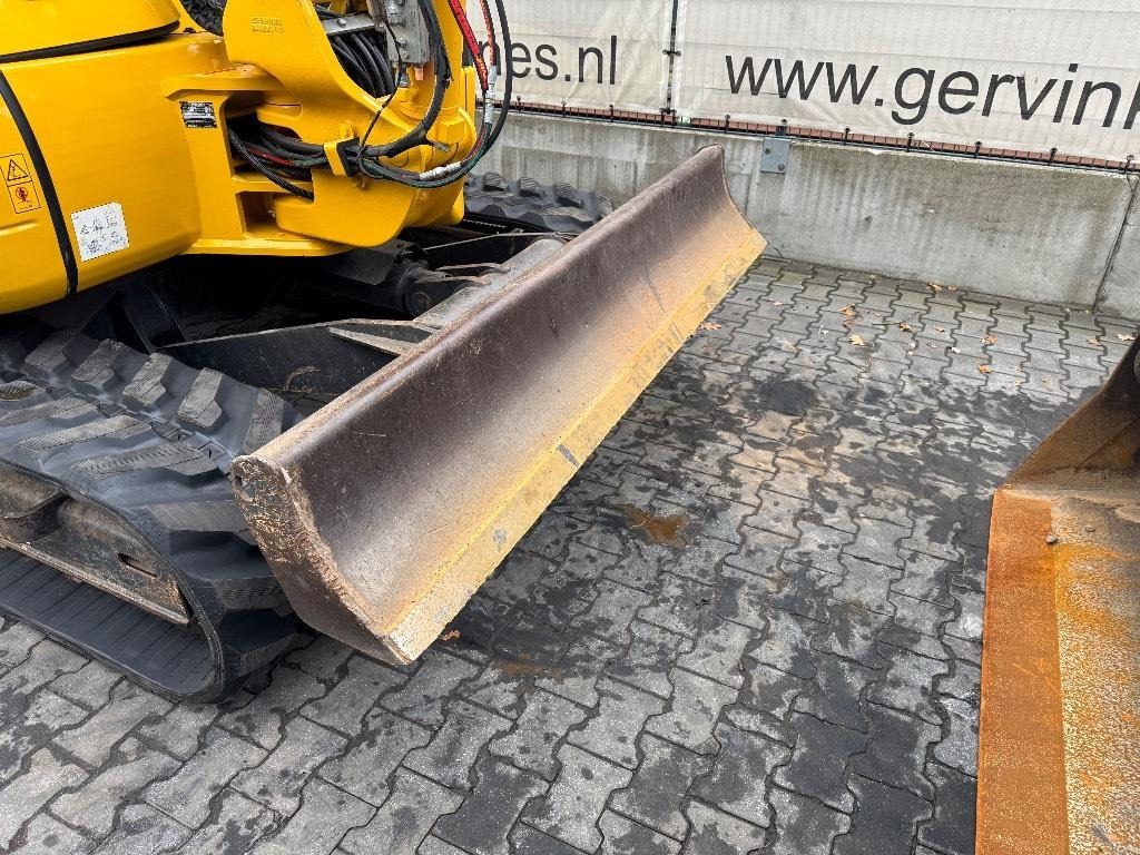 Komatsu PC 80 MR-3 - Mini pelle: photos 5 Komatsu PC 80 MR-3 - Mini pelle: photos 5