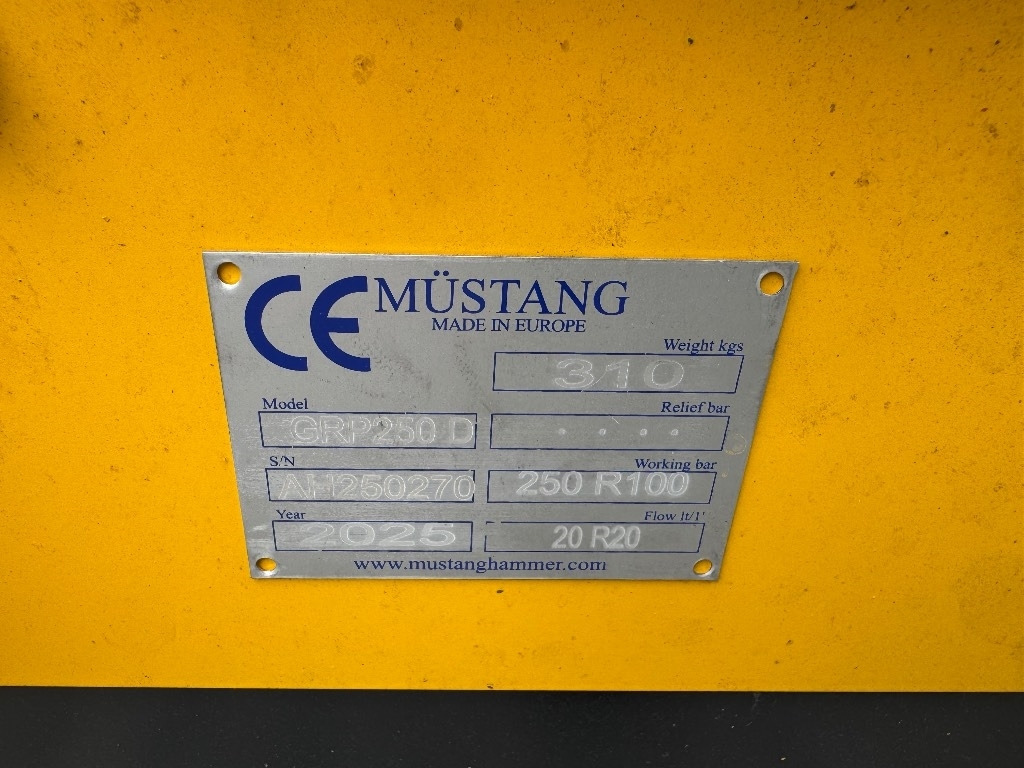 Mustang GRP 250 D - Grappin pour Engins de chantier: photos 2 Mustang GRP 250 D - Grappin pour Engins de chantier: photos 2