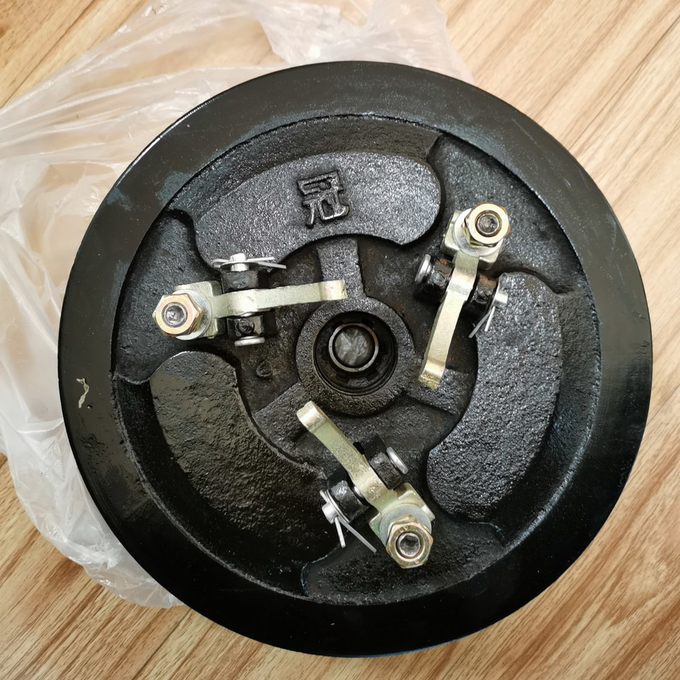 QINGDAO PROMISING CLUTCH ASSEMBLY FOR CHINA LOADER ZL608 - Embrayage et pièces pour Chargeuse sur pneus: photos 1 QINGDAO PROMISING CLUTCH ASSEMBLY FOR CHINA LOADER ZL608 - Embrayage et pièces pour Chargeuse sur pneus: photos 1