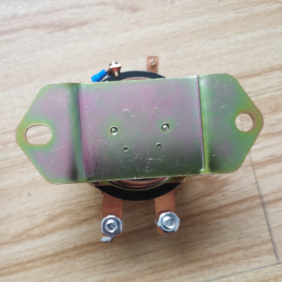 Qingdao Promising Electromagnetic Power Main Switch DK238 for China Loader - Bloc de gestion pour Chargeuse sur pneus: photos 3 Qingdao Promising Electromagnetic Power Main Switch DK238 for China Loader - Bloc de gestion pour Chargeuse sur pneus: photos 3