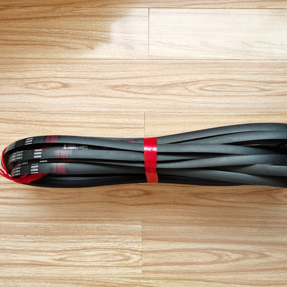 Qingdao Promising V-Belt for FLAND FL45 Manual Loader - Courroie pour Chargeuse sur pneus: photos 1 Qingdao Promising V-Belt for FLAND FL45 Manual Loader - Courroie pour Chargeuse sur pneus: photos 1