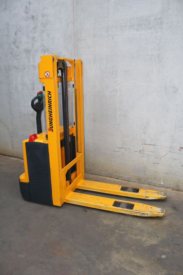 Jungheinrich EJC 112 250 ZT - Gerbeur: photos 4 Jungheinrich EJC 112 250 ZT - Gerbeur: photos 4