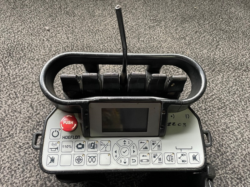 Hoeflon C6 SOLD - Mini grue: photos 4 Hoeflon C6 SOLD - Mini grue: photos 4