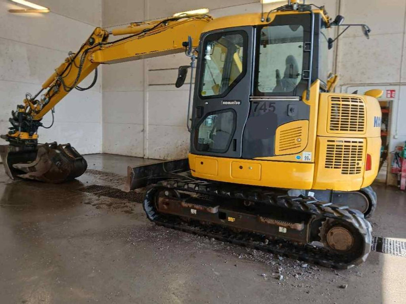 Komatsu PC78US-10 - Mini pelle: photos 1 Komatsu PC78US-10 - Mini pelle: photos 1