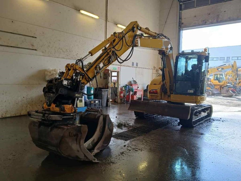 Komatsu PC78US-10 - Mini pelle: photos 3 Komatsu PC78US-10 - Mini pelle: photos 3