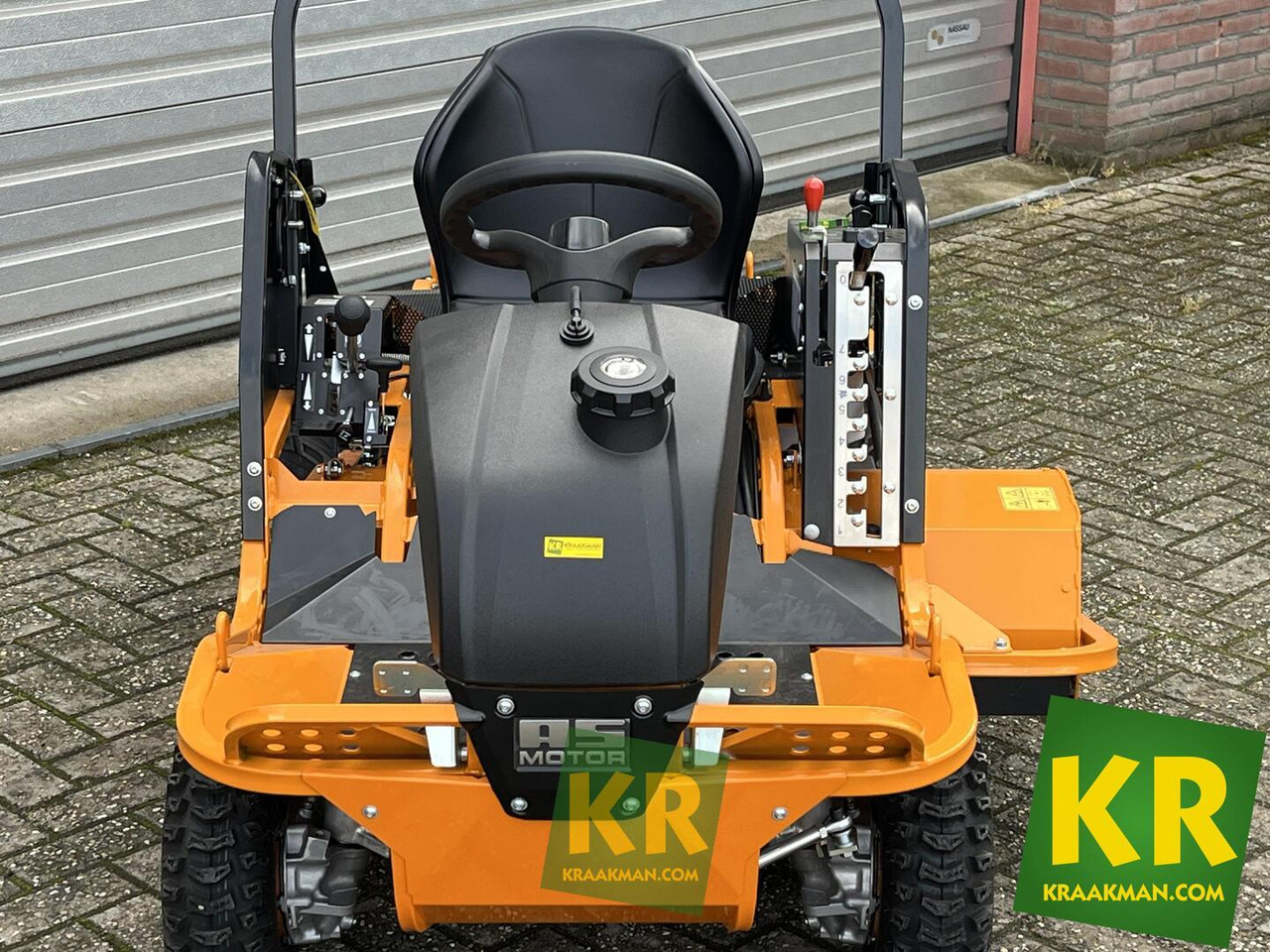 1040 YAK 4WD AS Motor - Faucheuse: photos 3 1040 YAK 4WD AS Motor - Faucheuse: photos 3