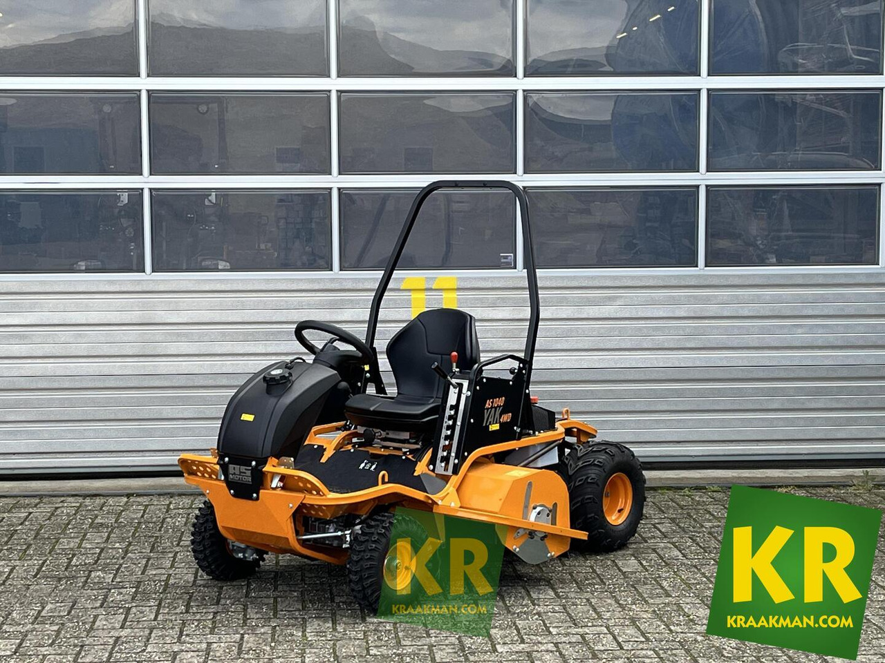 1040 YAK 4WD AS Motor - Faucheuse: photos 1 1040 YAK 4WD AS Motor - Faucheuse: photos 1