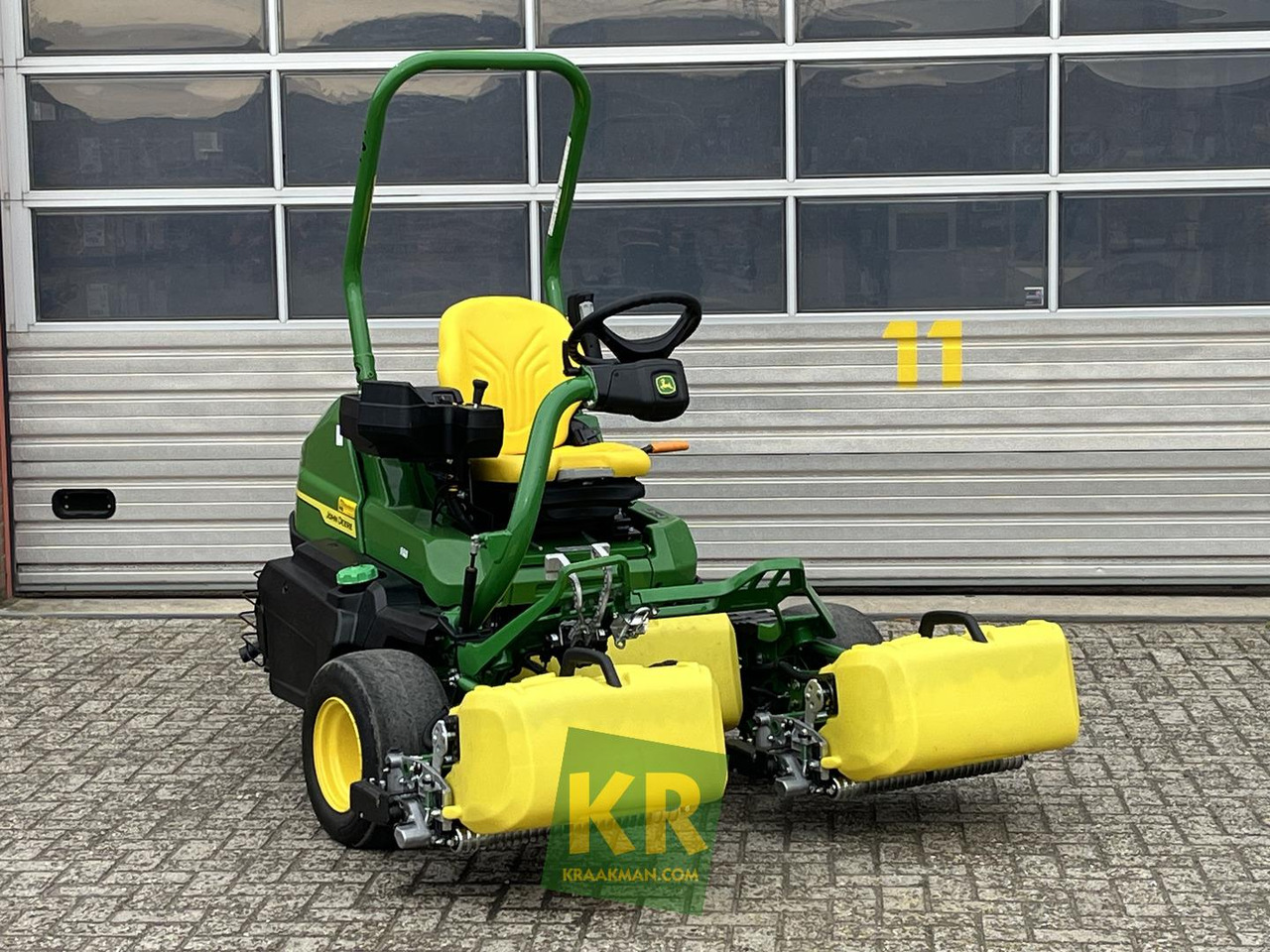 2750 E-CUT HYBRID John Deere - Motofaucheuse: photos 1 2750 E-CUT HYBRID John Deere - Motofaucheuse: photos 1
