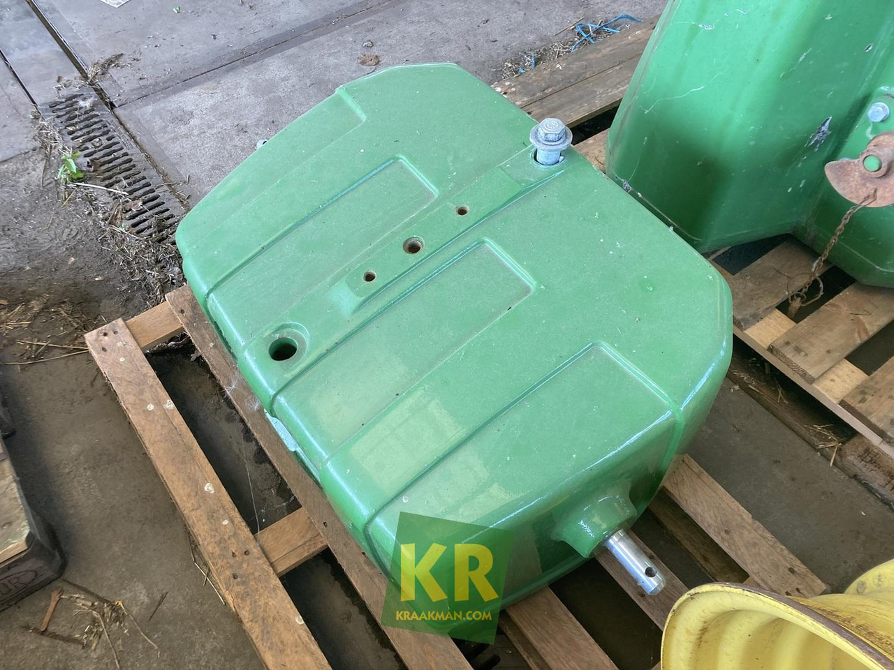 900 kg John Deere - Contrepoids: photos 3 900 kg John Deere - Contrepoids: photos 3