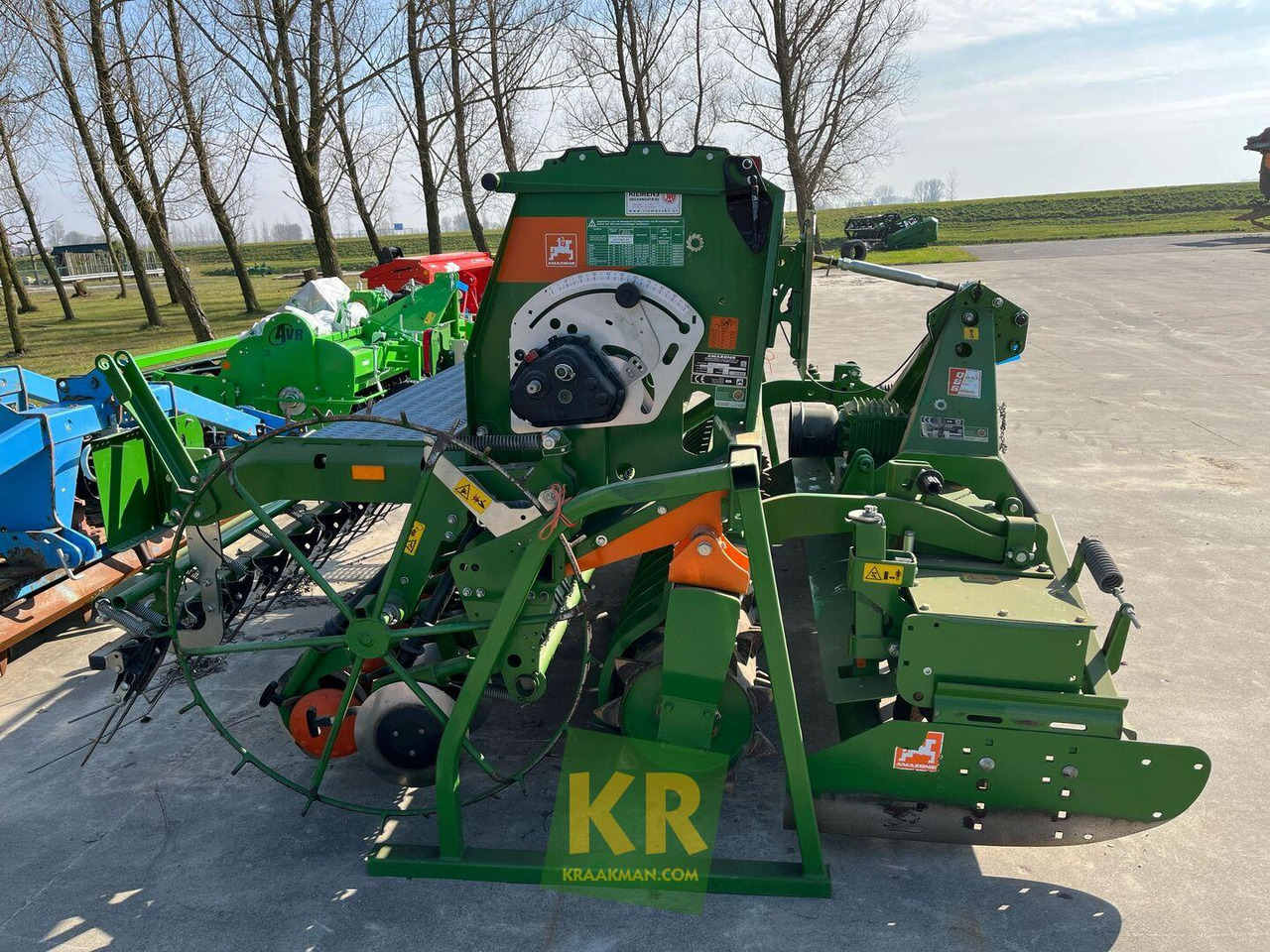 Amazone 3000 SUPER  - Combiné de semis: photos 4 Amazone 3000 SUPER  - Combiné de semis: photos 4