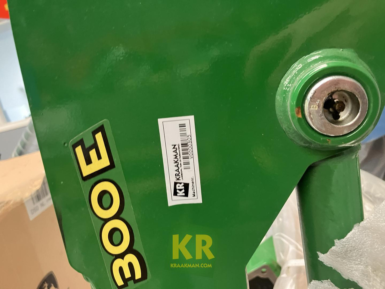John Deere 300E - Chargeur frontal pour tracteur: photos 1 John Deere 300E - Chargeur frontal pour tracteur: photos 1