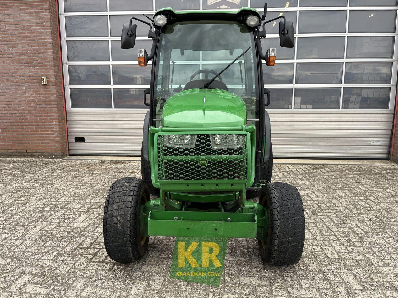 John Deere 3038R - Micro tracteur: photos 2 John Deere 3038R - Micro tracteur: photos 2