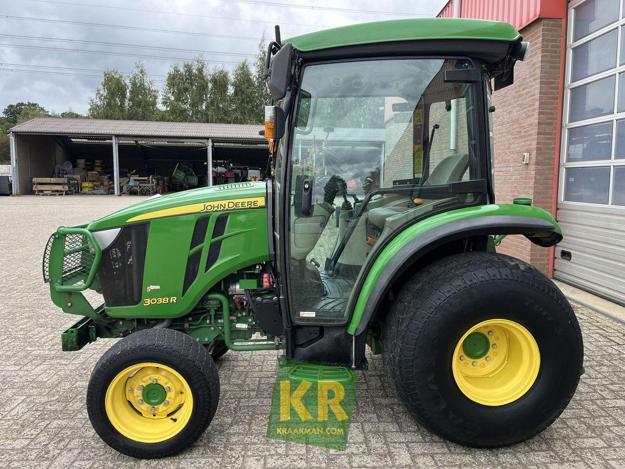 John Deere 3038R - Micro tracteur: photos 3 John Deere 3038R - Micro tracteur: photos 3