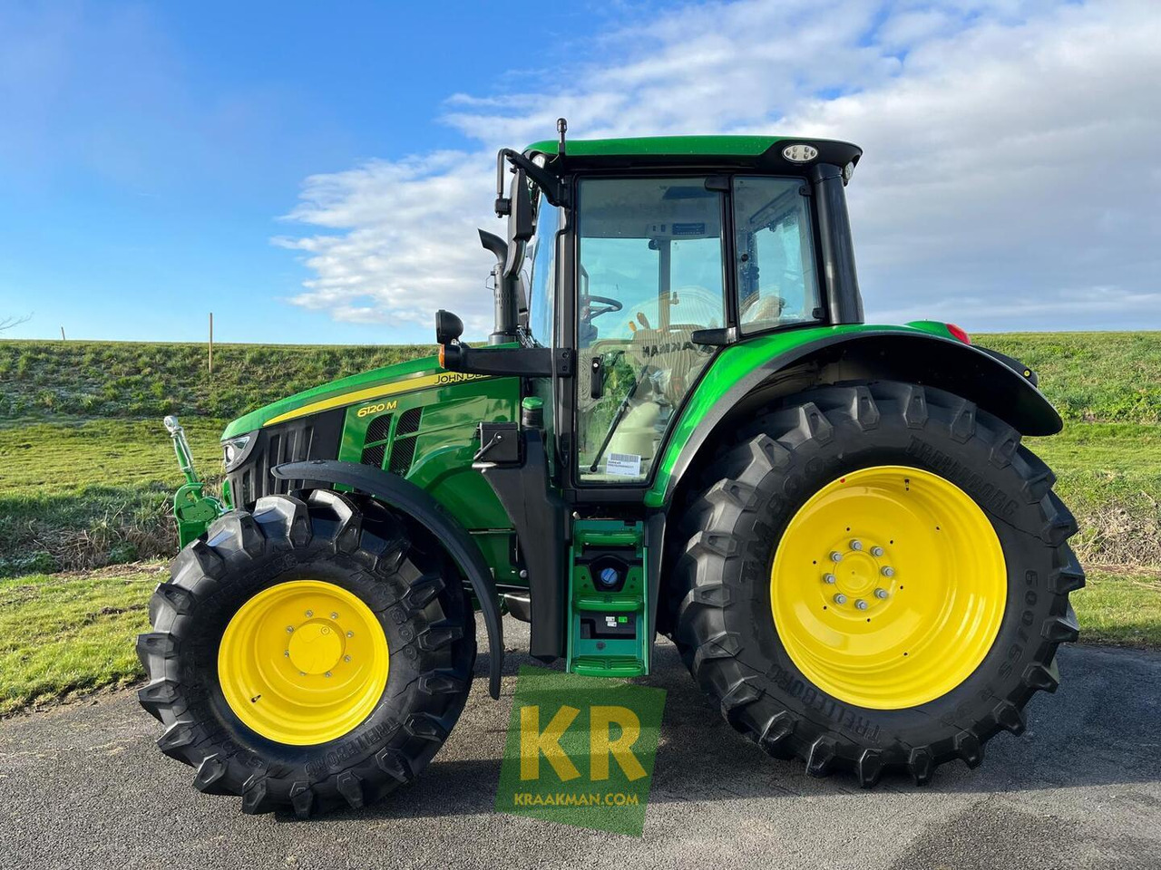 John Deere 6120M - Tracteur agricole: photos 2 John Deere 6120M - Tracteur agricole: photos 2
