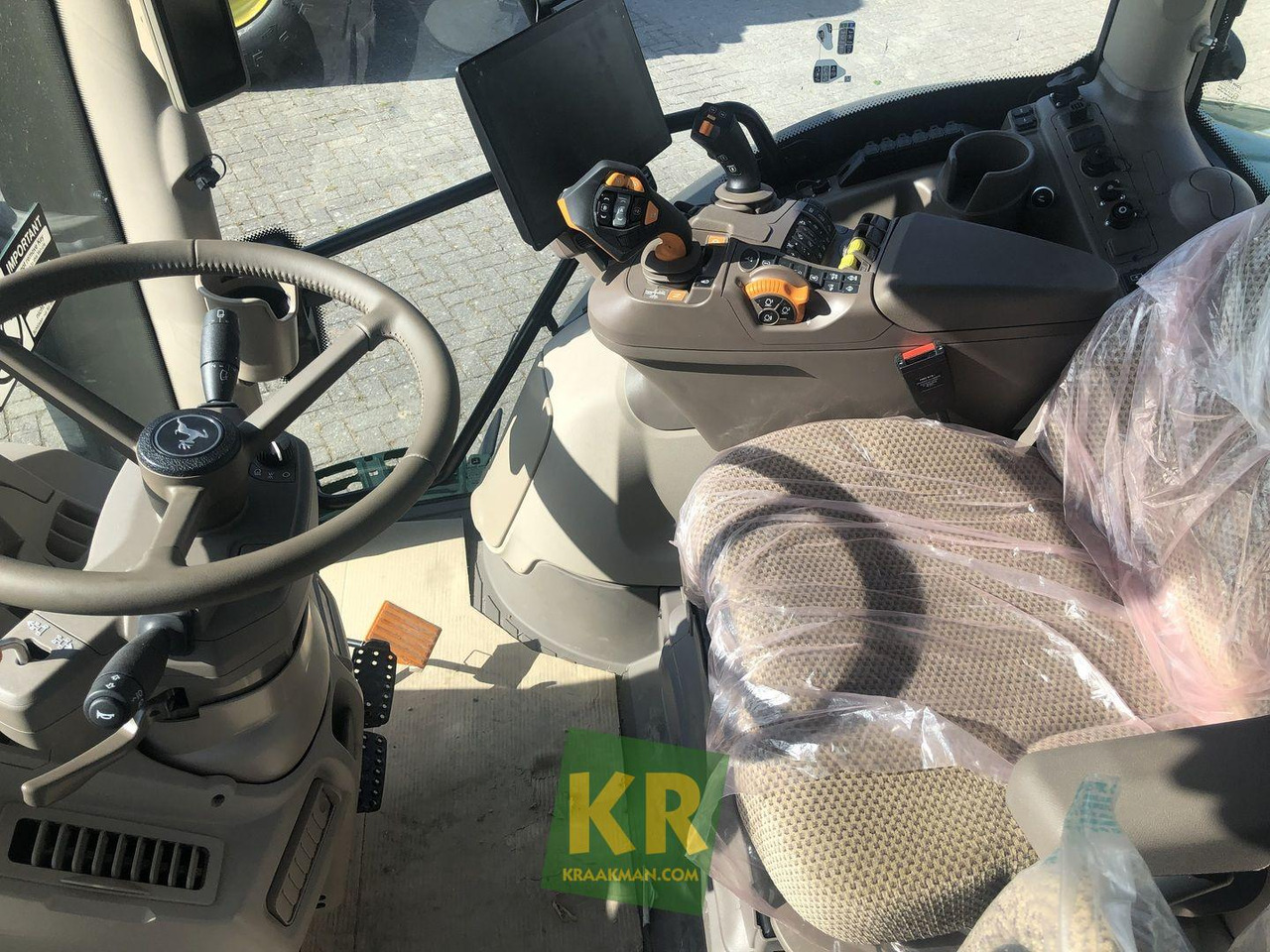 John Deere 6R 110 - Tracteur agricole: photos 4 John Deere 6R 110 - Tracteur agricole: photos 4