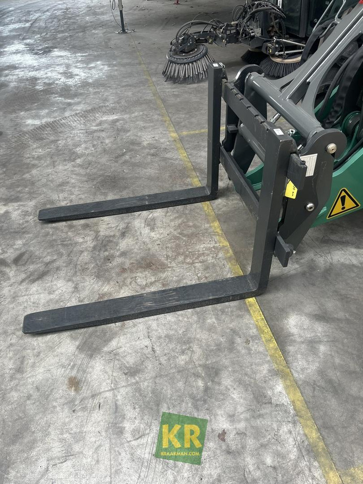 Kramer Voorzetstukken - Fourches: photos 1 Kramer Voorzetstukken - Fourches: photos 1