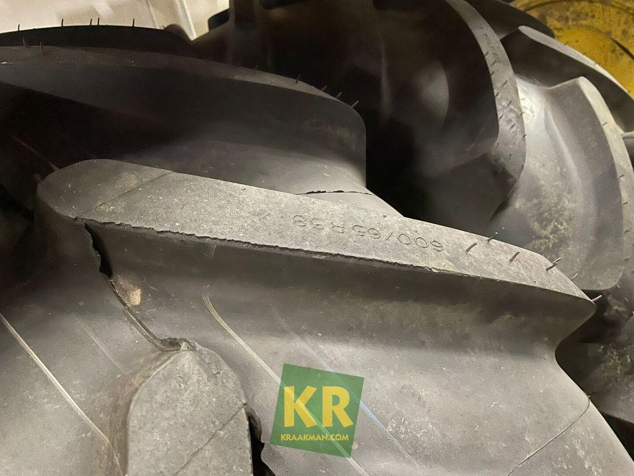 Multibib 600/65R38 Michelin - Roue complète pour Machine agricole: photos 2 Multibib 600/65R38 Michelin - Roue complète pour Machine agricole: photos 2