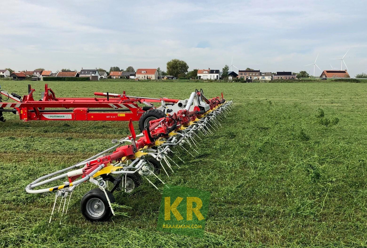 Pottinger HIT - Faneuse: photos 1 Pottinger HIT - Faneuse: photos 1