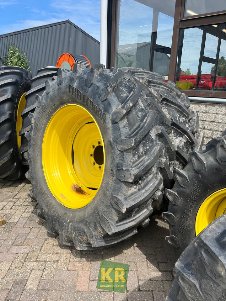 Trelleborg 580/70r38 en 540/65r28 Trelleborg op wiel - Pneu pour Machine agricole: photos 1 Trelleborg 580/70r38 en 540/65r28 Trelleborg op wiel - Pneu pour Machine agricole: photos 1
