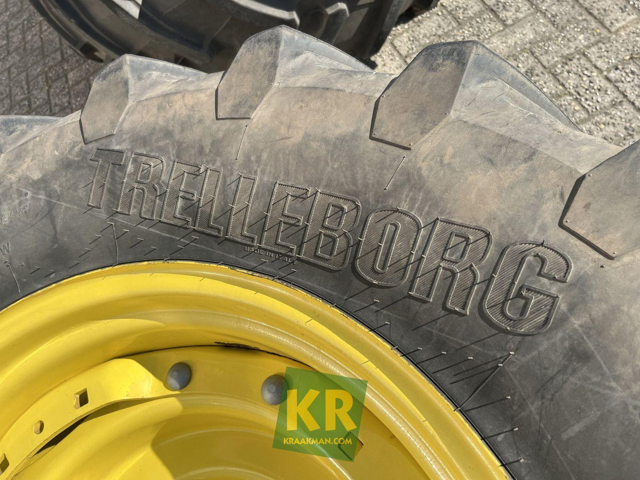 Trelleborg Banden Trelleborg - Roue complète pour Machine agricole: photos 3 Trelleborg Banden Trelleborg - Roue complète pour Machine agricole: photos 3