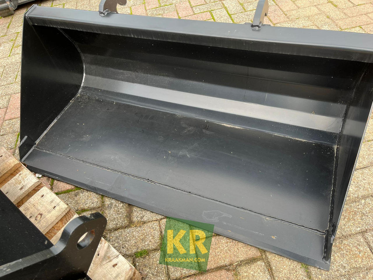 Voorzetstukken Giant - Godet pour chargeur pour Engins de chantier: photos 1 Voorzetstukken Giant - Godet pour chargeur pour Engins de chantier: photos 1