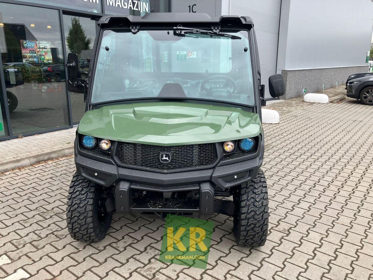 XUV875M John Deere - Quadricycle: photos 5 XUV875M John Deere - Quadricycle: photos 5