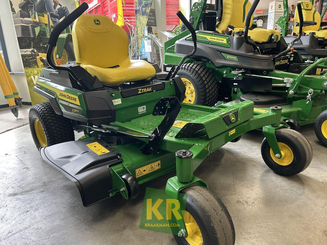 Z315E Zeroturn maaier John Deere - Motofaucheuse: photos 4 Z315E Zeroturn maaier John Deere - Motofaucheuse: photos 4