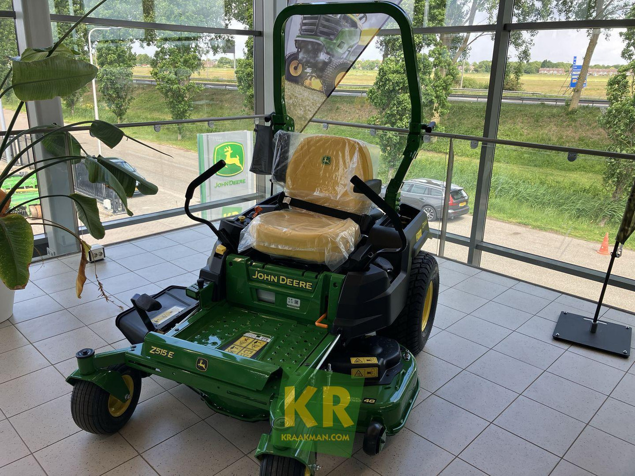 Z515E ZEROTURN John Deere - Motofaucheuse: photos 5 Z515E ZEROTURN John Deere - Motofaucheuse: photos 5