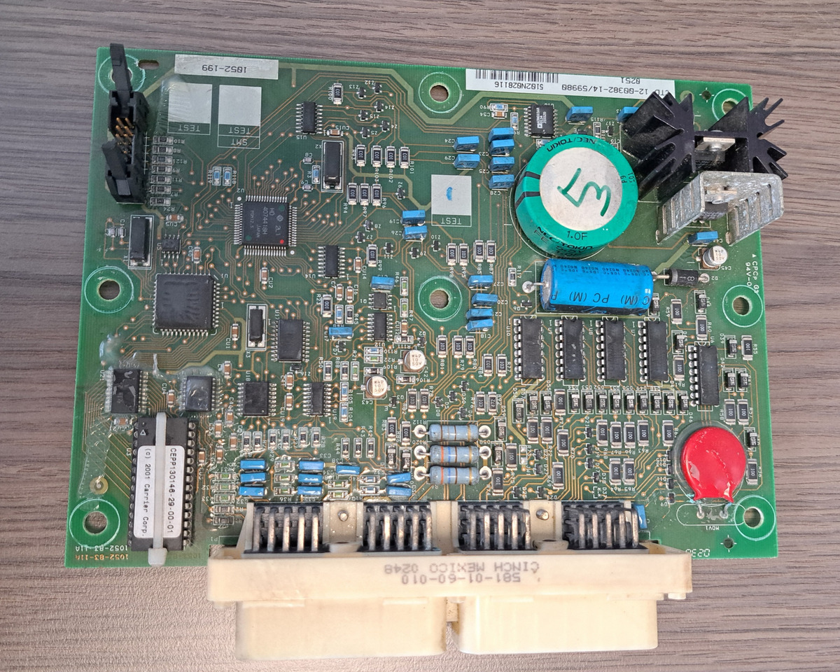 12-00382-14- LOGIC BOARD SUPRA 750 - Système électrique: photos 1 12-00382-14- LOGIC BOARD SUPRA 750 - Système électrique: photos 1