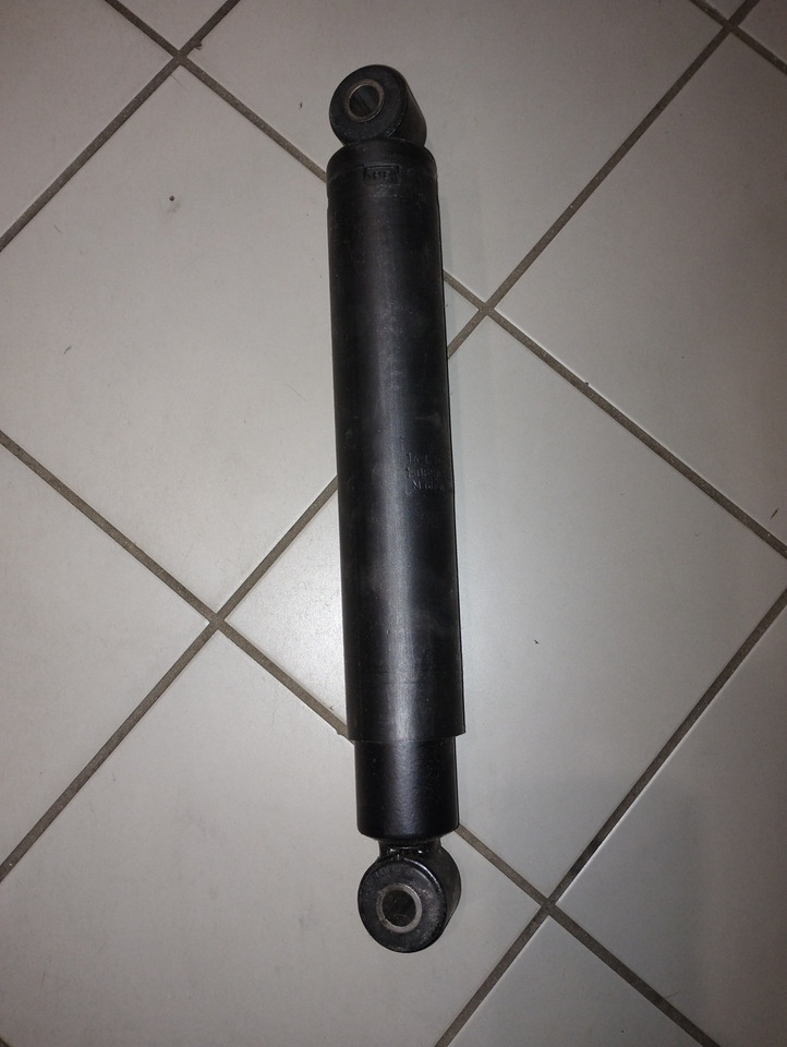 AMORTYZATOR TYLNI 106992 SACHS MERCEDES 507 508 510 512 T2 VARIO 0043260600 - Amortisseurs: photos 1 AMORTYZATOR TYLNI 106992 SACHS MERCEDES 507 508 510 512 T2 VARIO 0043260600 - Amortisseurs: photos 1