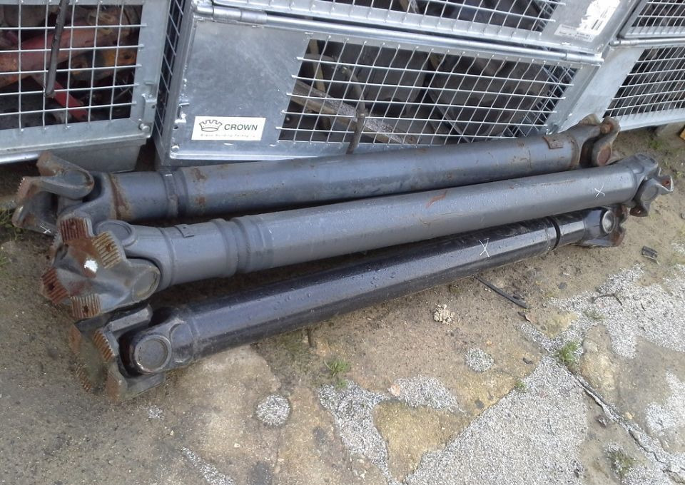 WAŁ NAPĘDOWY MIĘDZYMOSTOWY MAN F2000 TGA TGS TGX  4X4 6X4 6X6 8X4 8X6 8X8 - Arbre à cardan: photos 2 WAŁ NAPĘDOWY MIĘDZYMOSTOWY MAN F2000 TGA TGS TGX  4X4 6X4 6X6 8X4 8X6 8X8 - Arbre à cardan: photos 2