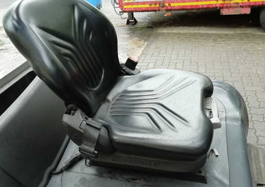 Still RX60-35 - Chariot élévateur électrique: photos 5 Still RX60-35 - Chariot élévateur électrique: photos 5