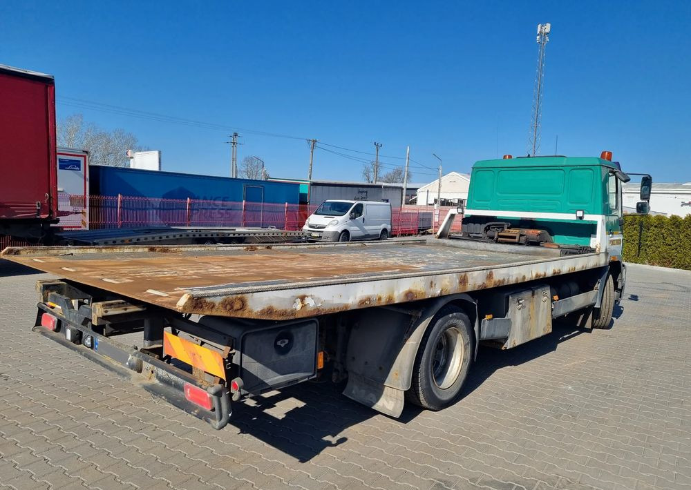 MAN LE 15 220 - Remorqueuse: photos 3 MAN LE 15 220 - Remorqueuse: photos 3