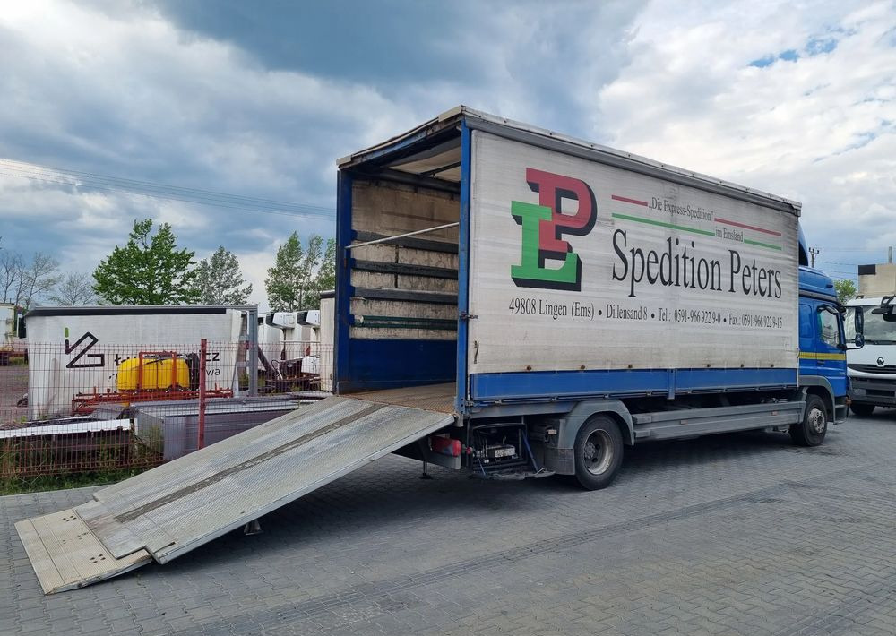 Mercedes-Benz Atego 1229 - Remorqueuse: photos 3 Mercedes-Benz Atego 1229 - Remorqueuse: photos 3